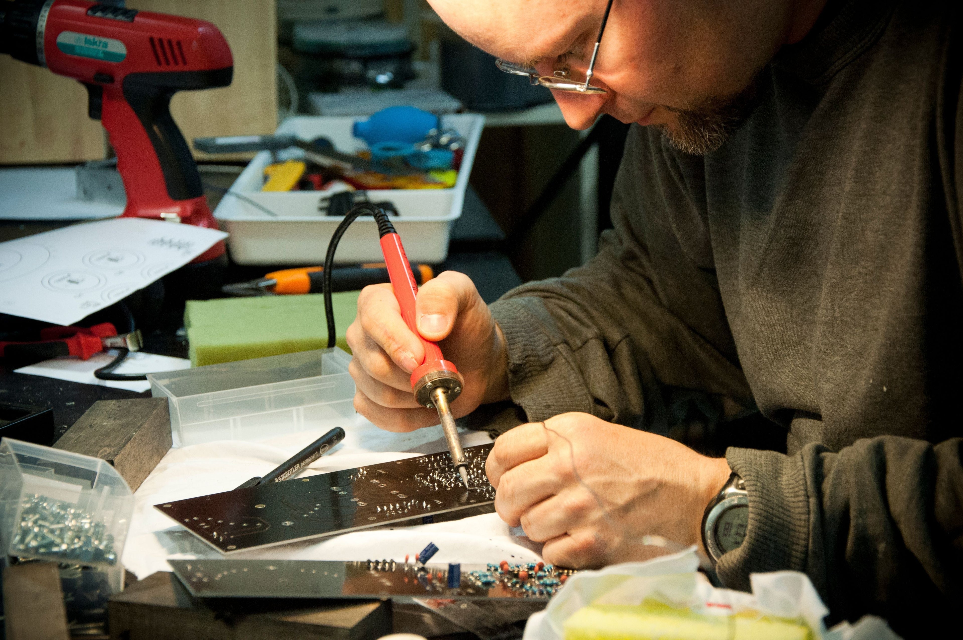 Best soldering kits for beginners: what to look for and top options in 2026