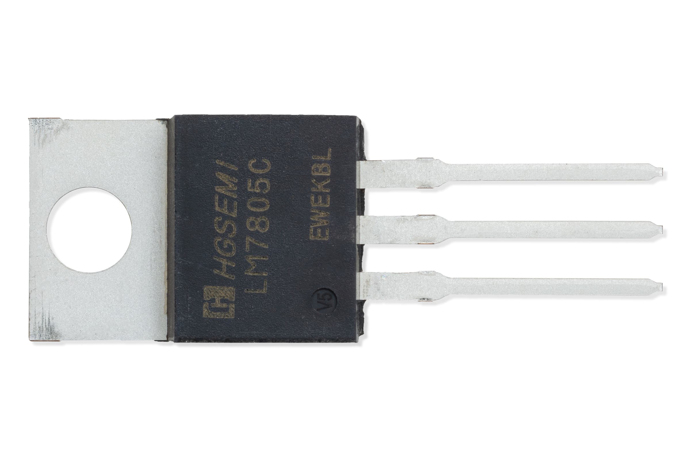 Generic 5V voltage regulator TO-220 THT-Components